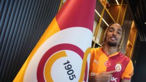 Galatasaray, Sacha Boey transferini resmen açıkladı. Yeni transferin detayları ve