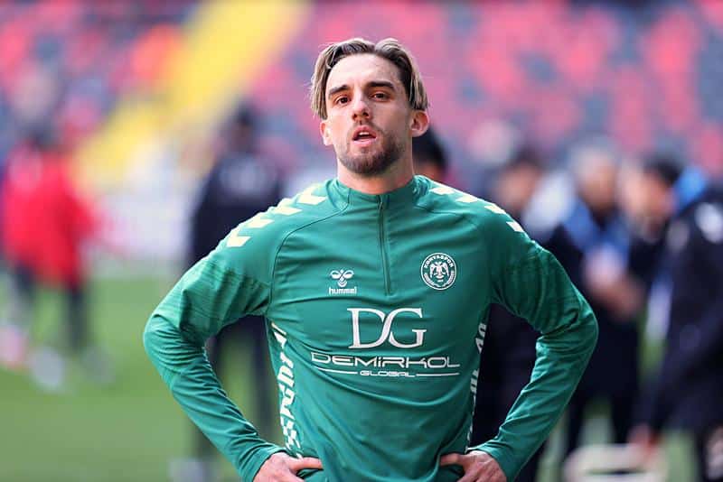 Galatasaray'da flaş ayrılık ve transferin yeni adresi