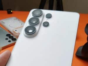 Galaxy S26 Ultra'nın gerçek görüntüleri ve gizlilik ekranı özelliği sızdırıldı!