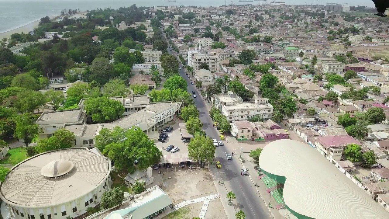 Gambiya'nın bayrağı, nüfusu, başkenti ve para birimi hakkında kısa ve