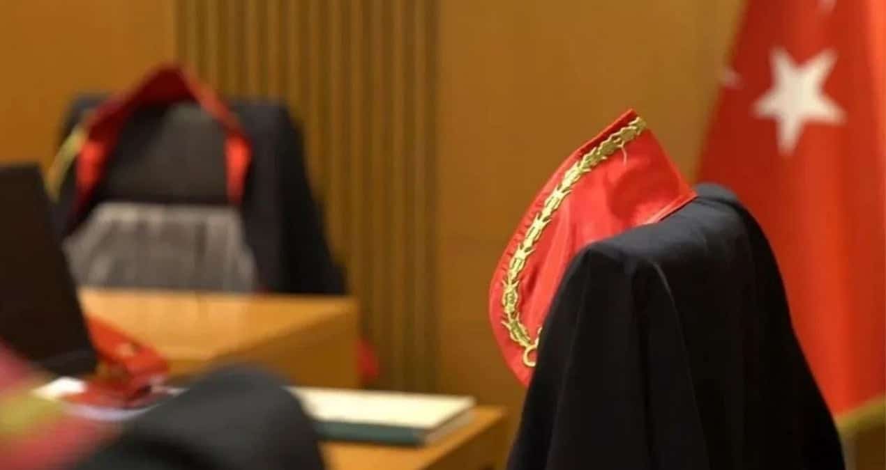 Hakimle tartışan avukata yurt dışı çıkış yasağı getirildi