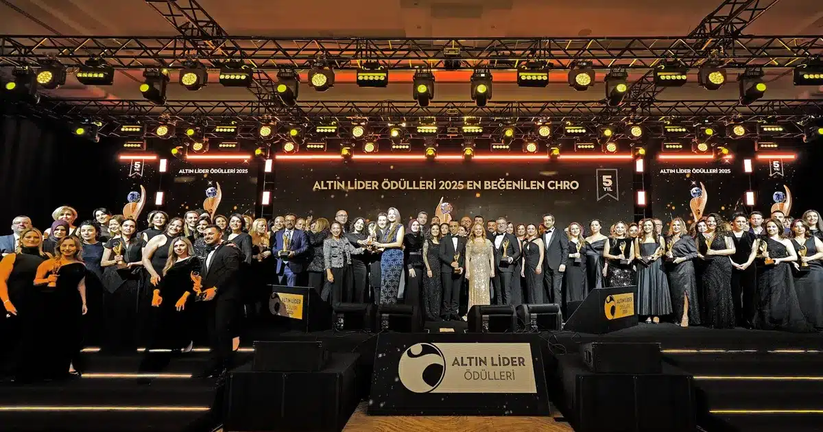 İnsan Kaynakları Sektörünün En Beğenilen CHRO’ları, İş Dünyasının Oylarıyla Altın Lider Ünvanını Kazandı