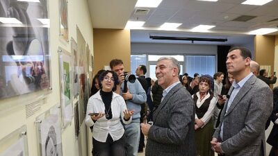 Küçükçekmece Güzel Sanatlar Akademisi öğrencilerinin özgün eserlerinden oluşan ‘Kabuk’ sergisi