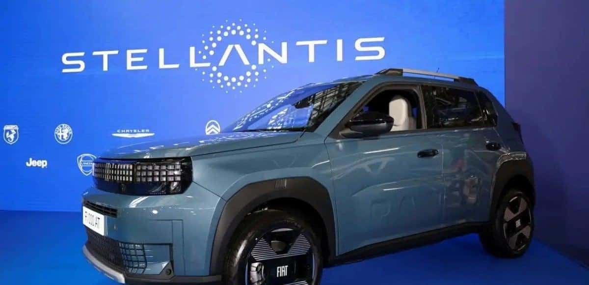 Avrupa otomotiv pazarında daralma devam ederken Stellantis konumunu korudu