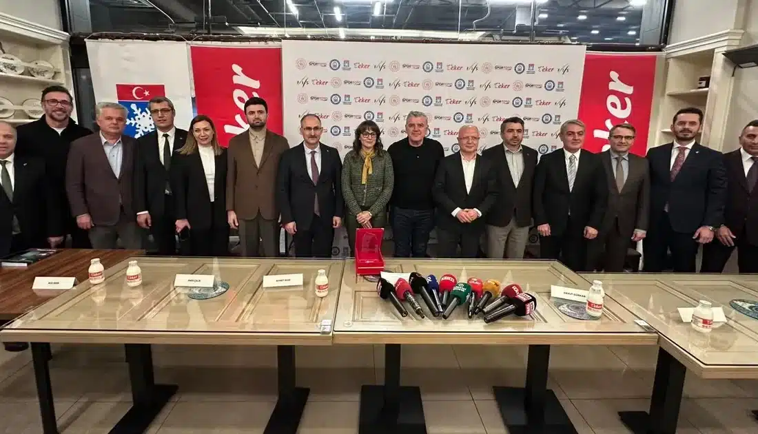 Uludağ’da düzenlenen 43. Uluslararası Çocuk Kupası ve FIS Uludağ Kupası,