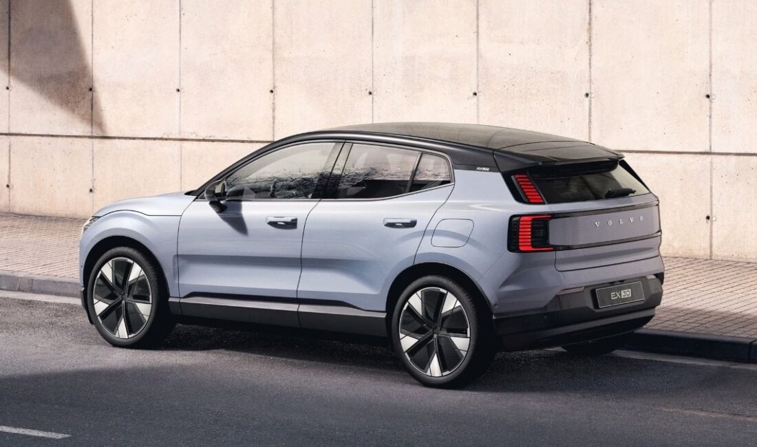 Volvo, EX30 modelinde tespit edilen batarya riski nedeniyle 40 bin