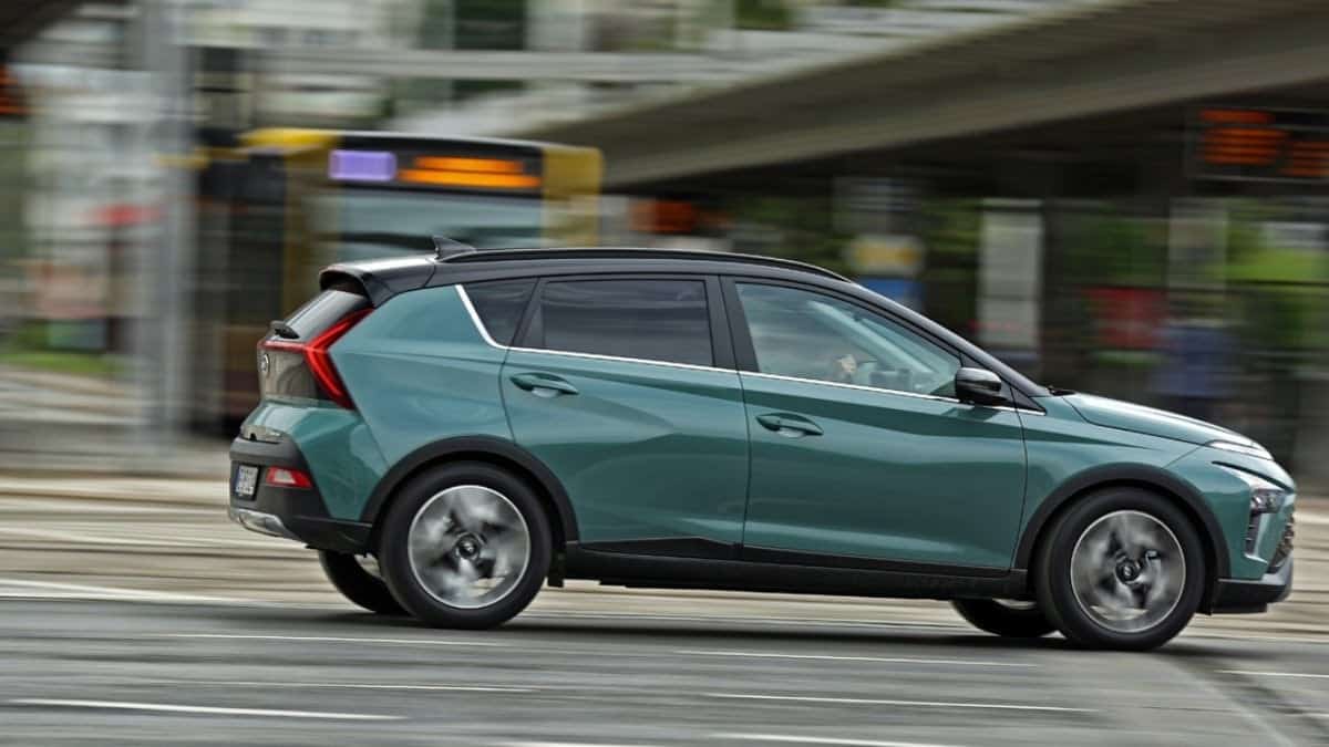 Yeni Nesil Hyundai Bayon: Daha Güçlü Tasarım ve Hibrit Teknoloji ile Geliyor