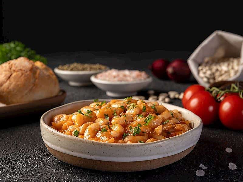 Lezzetli ve pratik zeytinyağlı kuru fasulye tarifi, malzeme listesi ve