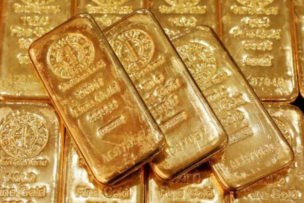 Altın piyasasında standart altının kilogram fiyatı yükseldi. Güncel fiyat değişimleri