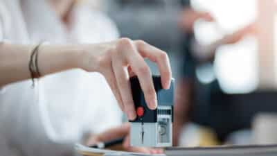 Bayram ve arefe günü noterlerin çalışma saatlerini, hizmet durumlarını ve