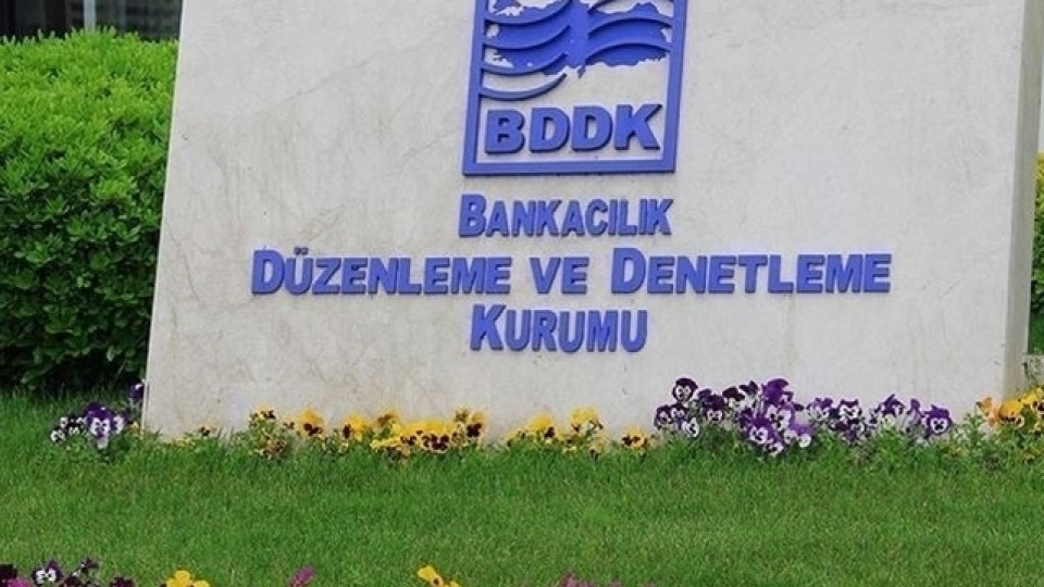 BDDK, SLM Yatırım Bankası ve Asır Yatırım Bankası'nın kuruluş izinlerini