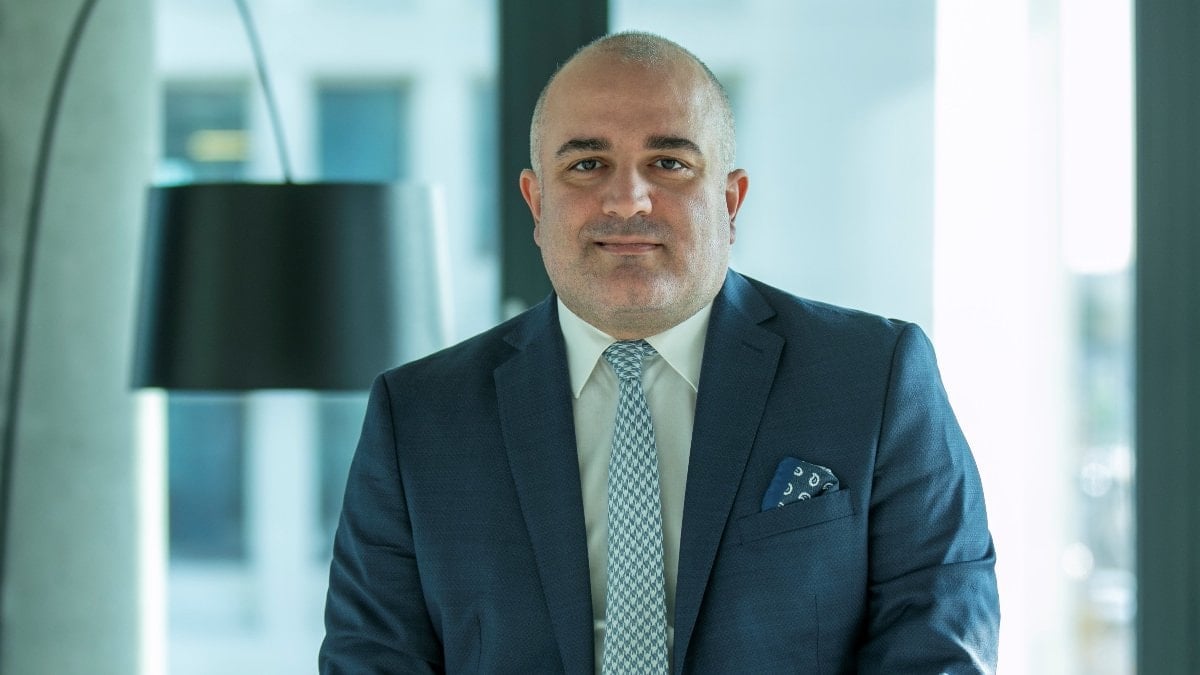 EY Küresel Sigorta Görünümü 2026 raporu, sigorta sektöründeki dönüşüm trendlerini