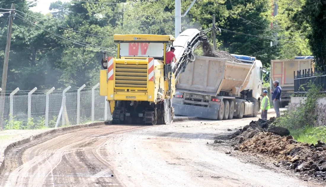 Kocaeli Büyükşehir, Ramazan Bayramı sonrası Gebze köylerinde kapsamlı üstyapı çalışmalarıyla