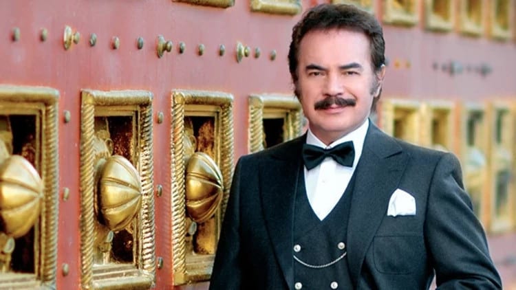 Orhan Gencebay Hastaneye Kaldırıldı