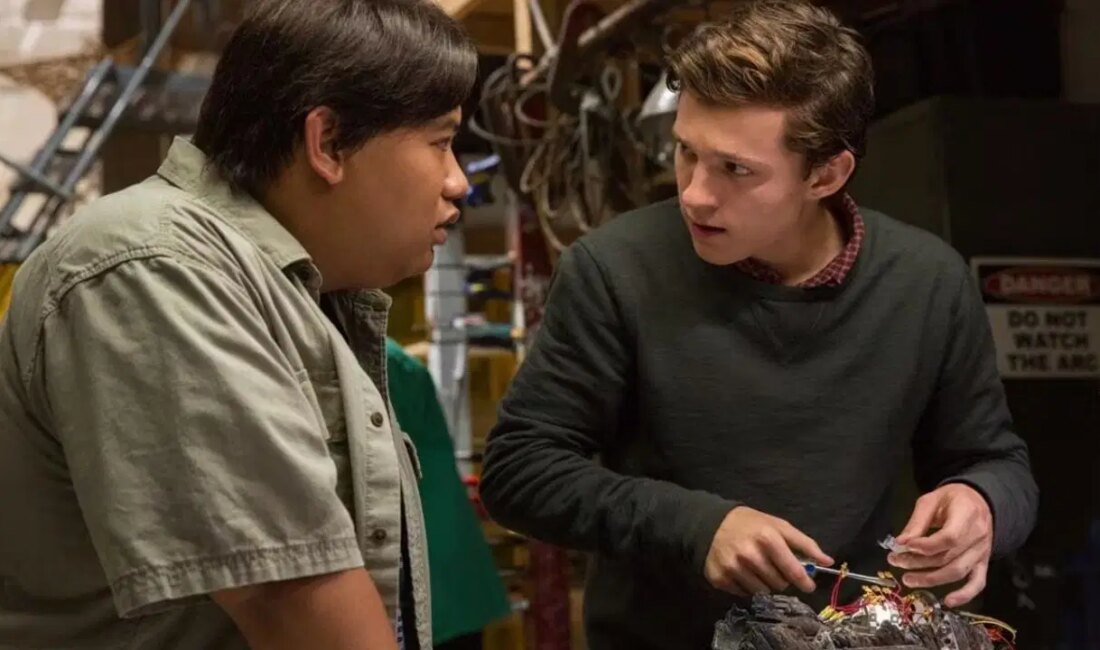 Örümcek-Adam: Eve Dönüş filminin konusu, oyuncu kadrosu ve IMDb puanı