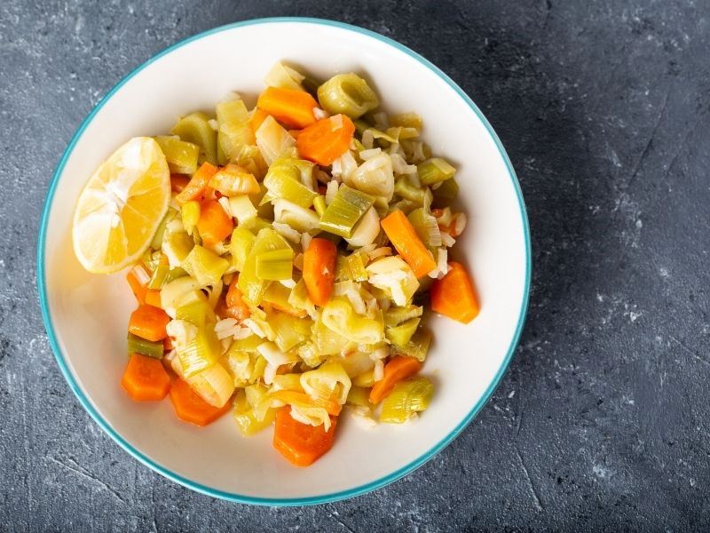 Lezzetli pırasa yemeği tarifi ve farklı malzeme alternatifleriyle sofralarınıza sağlıklı