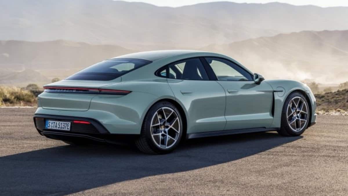 Porsche, elektrikli Taycan ve lüks Panamera serilerini tek bir platformda