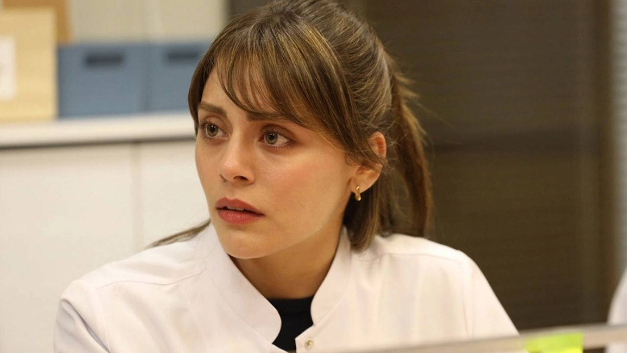 Sıla Türkoğlu’nun hayatı, kariyeri ve Doktor: Başka Bir Hayatta dizisindeki