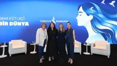 Türkiye İş Bankası’nın düzenlediği panelde, kadınların toplumsal dönüşümdeki rolü ve