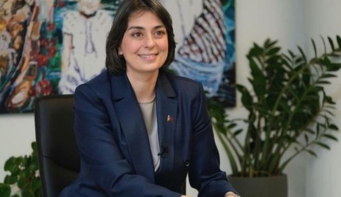 Üsküdar Belediye Başkanı Sinem Dedetaş hakkında biyografi, kariyer geçmişi ve