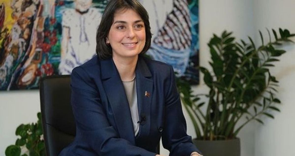 Üsküdar Belediye Başkanı Sinem Dedetaş hakkında biyografi, kariyer geçmişi ve