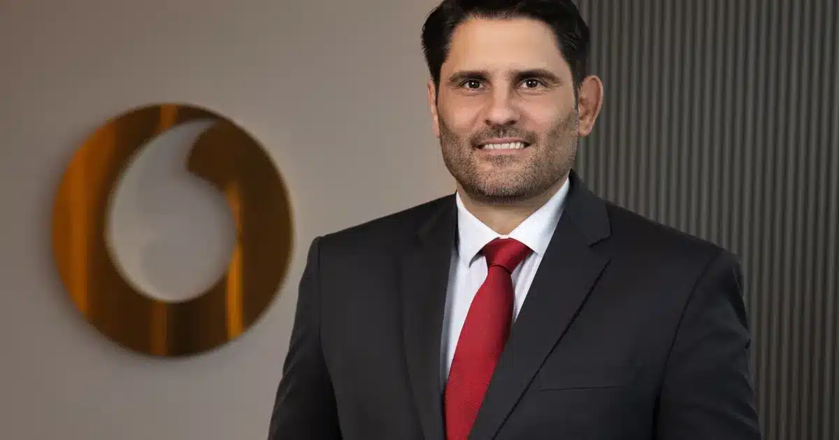 Vodafone, araç güvenliği ve acil durum iletişimini geliştiren yeni nesil