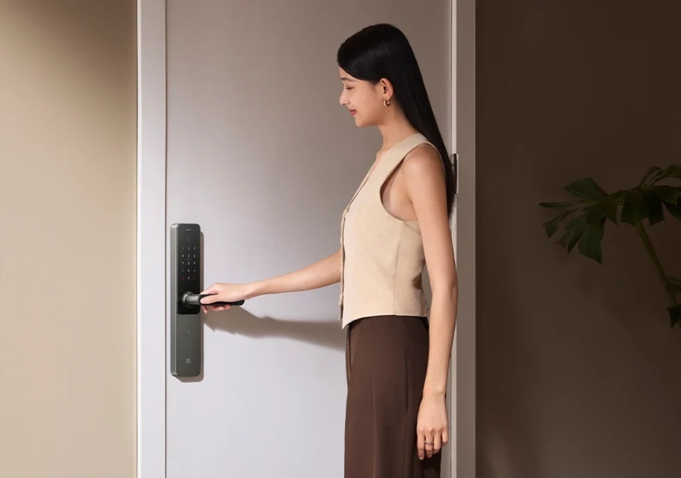 Xiaomi Smart Door Lock G100, yapay zekâ destekli güvenlik özellikleriyle