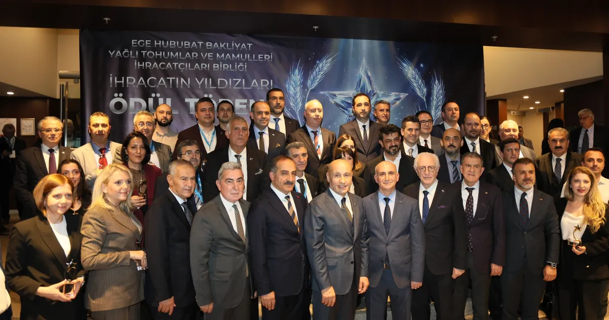 Ege Hububat İhracatçıları Genel Kurulu ve İhracatın Yıldızları Ödül Töreni'nde