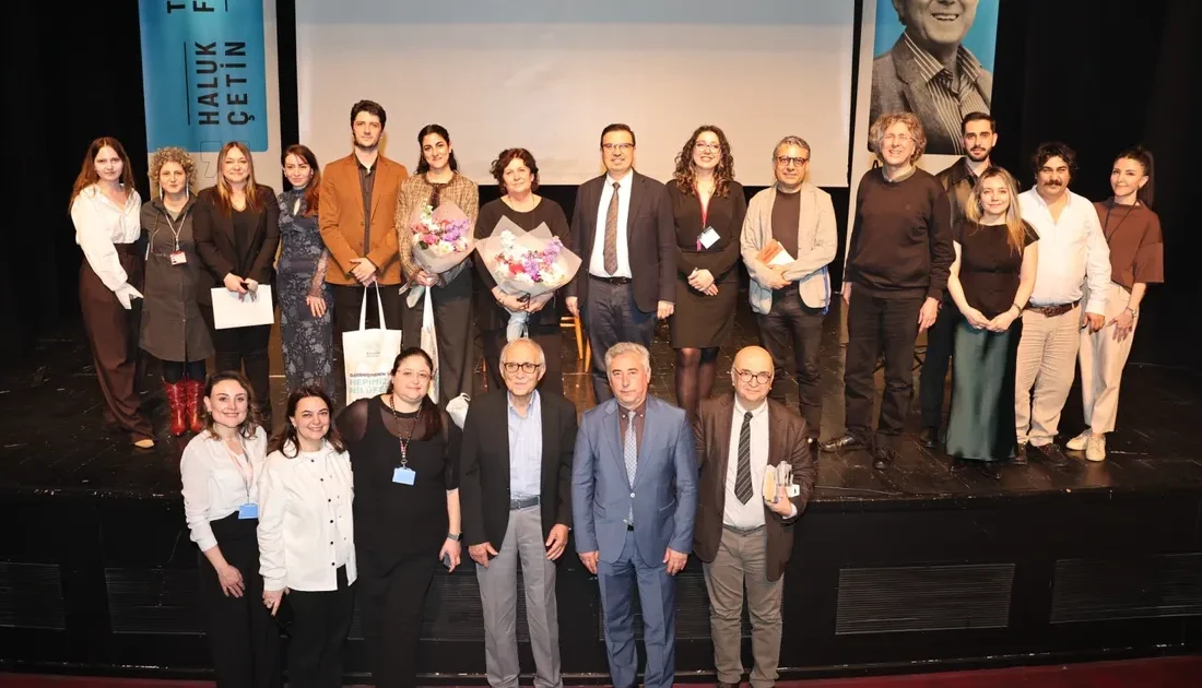 Nilüfer Belediyesi'nde Ataol Behramoğlu ile şiir dolu 'Dizelerin İzinde' programında