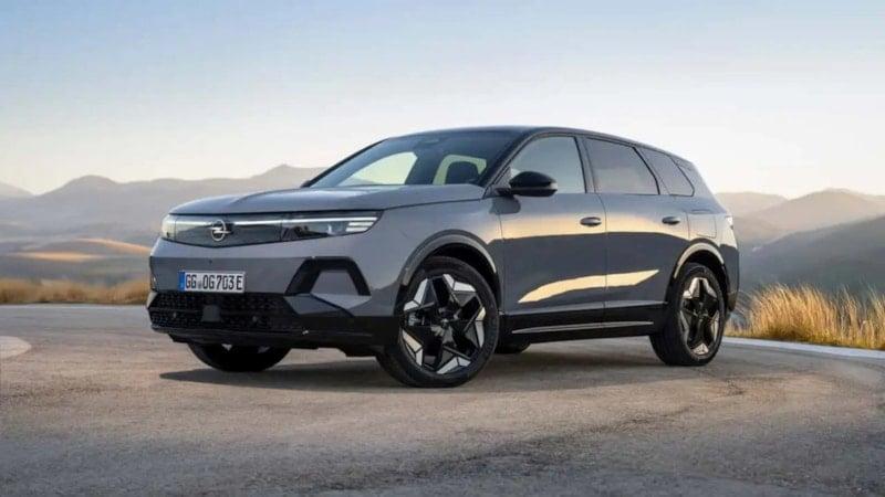 Opel Grandland Elektrik AWD Türkiye’de Satışa Sunuldu