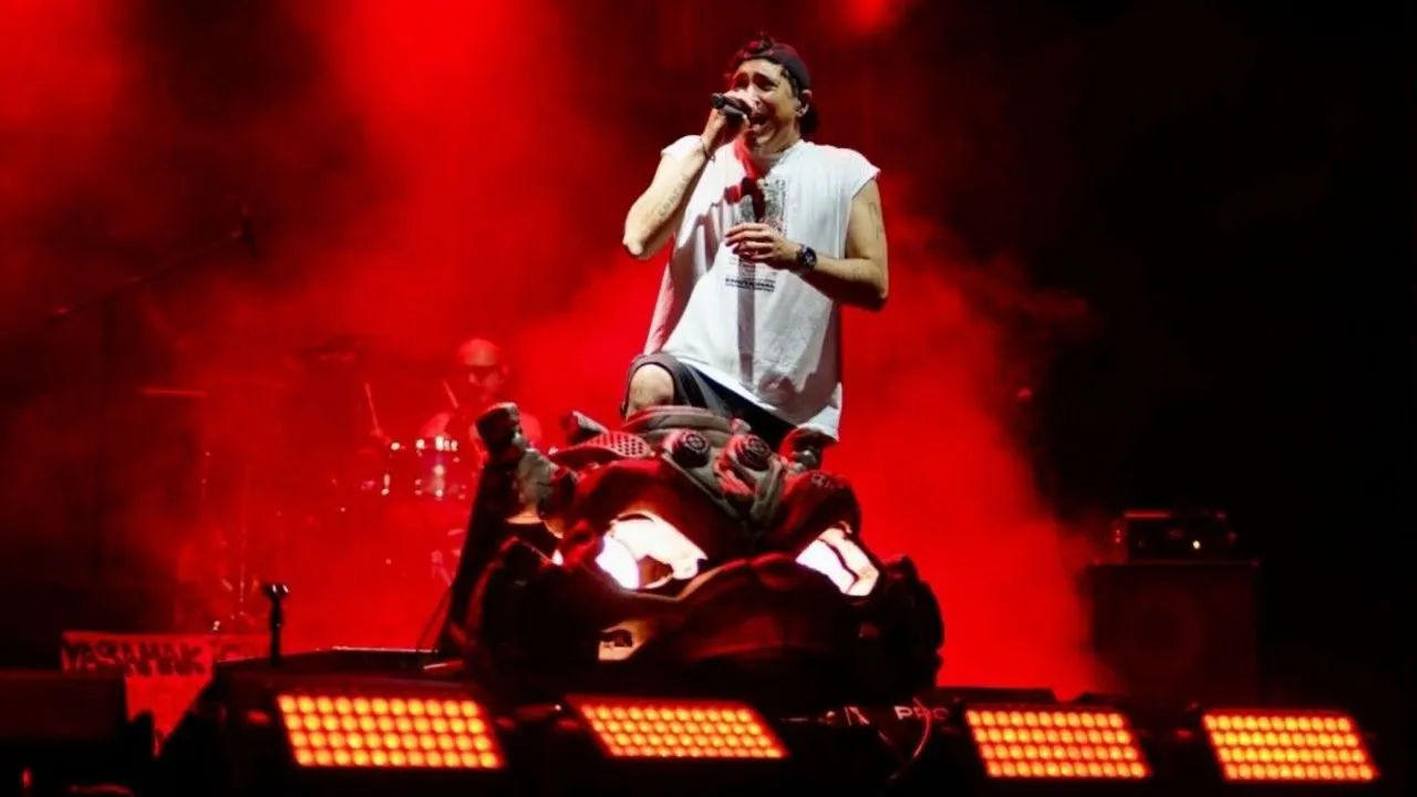 Adıyaman MotoFest’te binlerce kişi maNga konserinde buluştu
