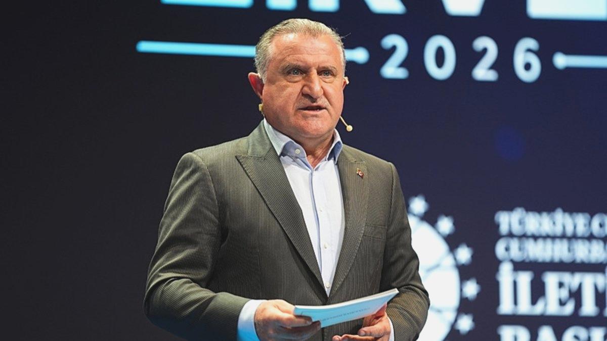 Bakan Osman Aşkın Bak, yeniden seçilen Dursun Özbek’i tebrik etti