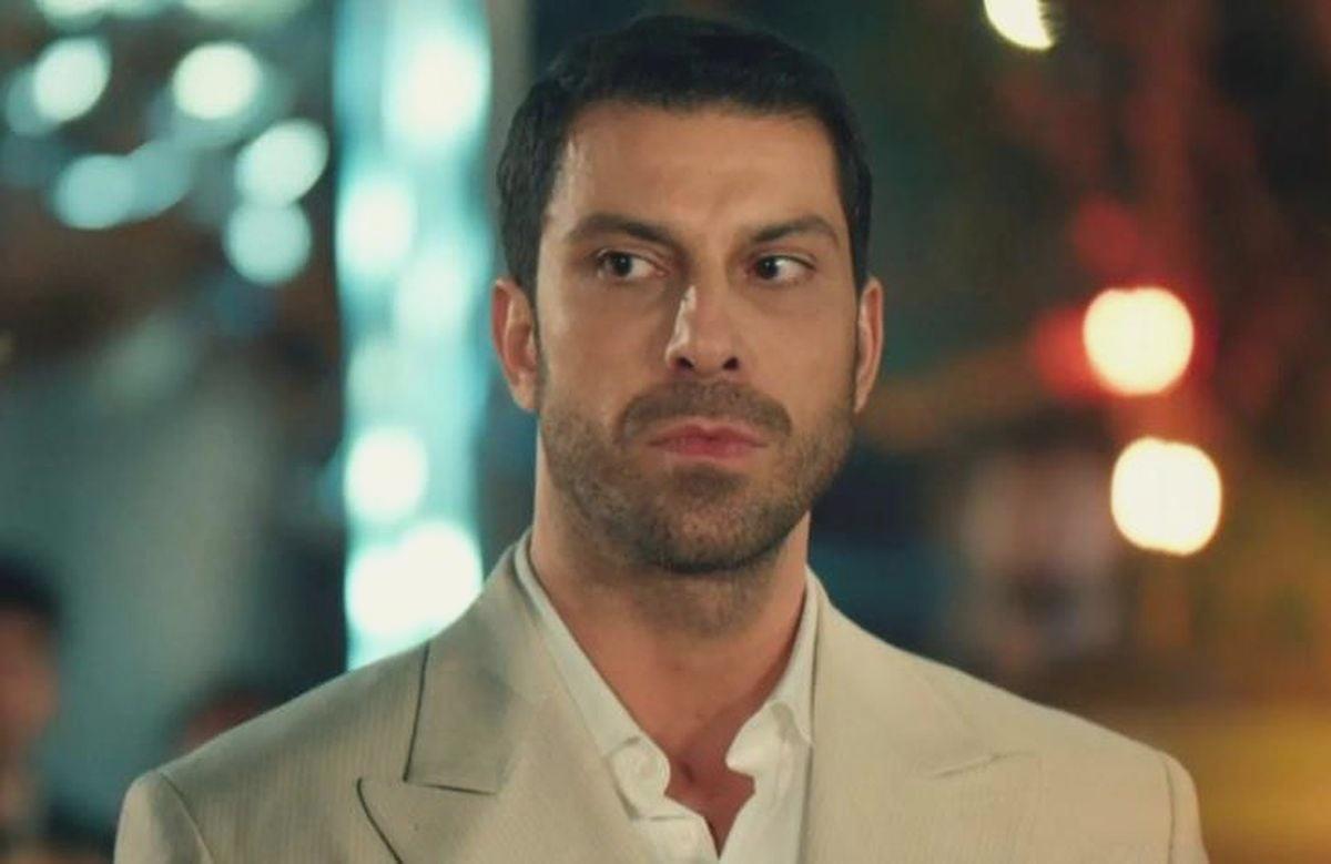 Daha 17 Hakan karakteri ve Armağan Oğuz