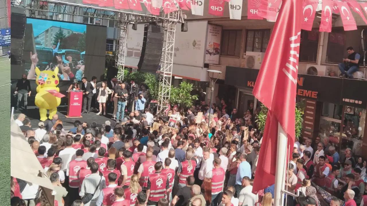 Manisa’da Özgür Özel’e destek mitingi