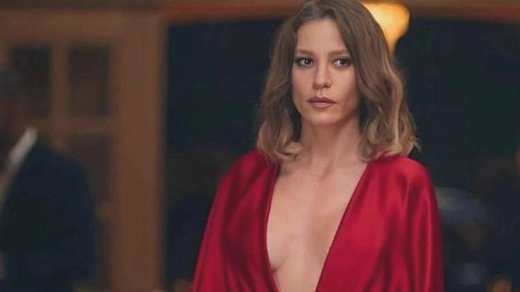 Serenay Sarıkaya neden gözaltına alındı, kimdir, kaç yaşında, nereli? 1 Serenay Sarıkaya neden gözaltına alındı, kimdir?