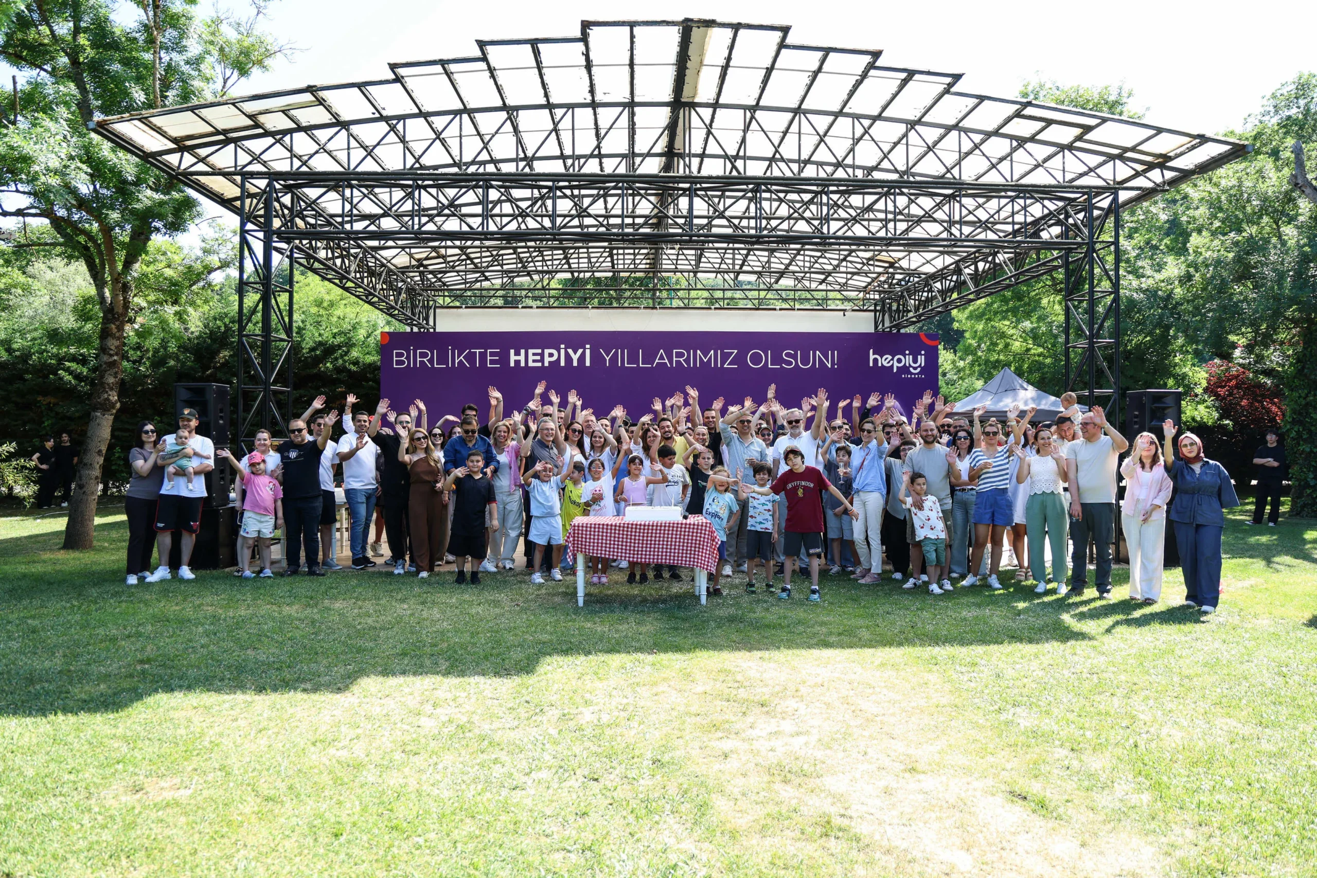 Hepiyi Sigorta, 4’üncü Kuruluş Yıl Dönümünü Çalışanları ve Aileleriyle Kutladı!