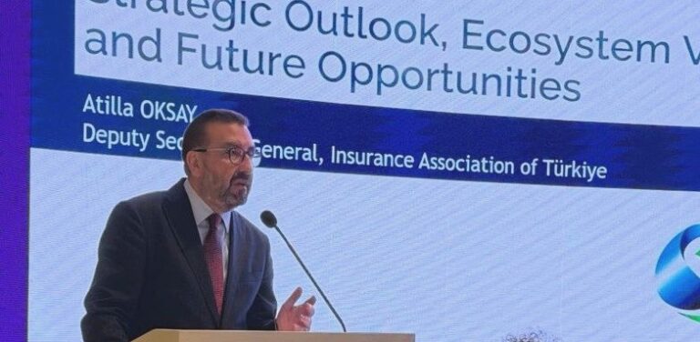 Atilla Oksay, AIIF 2026’da Türk sigorta sektörünü anlattı