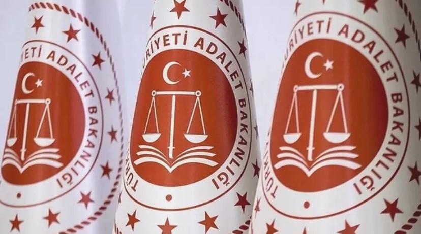 AYM'den yoksulluk nafakasında süresiz düzenlemeye iptal