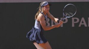Zeynep Sönmez, Rosmalen Şampiyonası’nda Çeyrek Finalde Magda Linette’e 2-0 Yenilerek Elendi