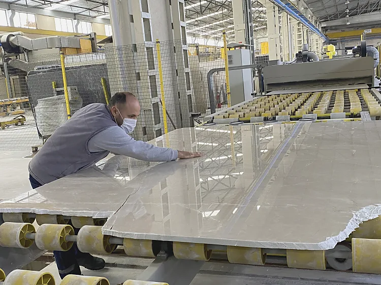Egeli madencilerin ilk yarı ihracatı 767 milyon dolar 3 egeli madencilerin ilk yari ihracati 767 milyon dolar 1 vSMRgPPb