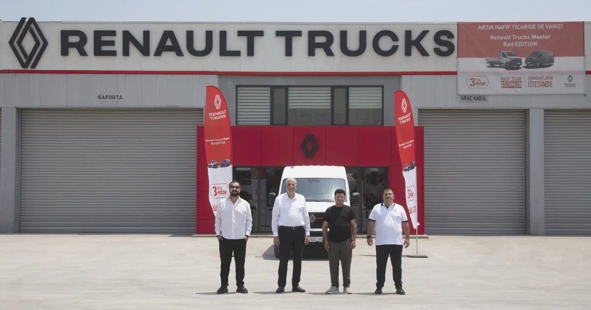 Renault Trucks Master Red EDITION’ın Türkiye’de İlk Müşteri Teslimatı