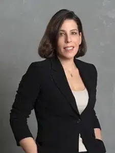Feriha Burcu Çakıcı biyografi fotoğrafı