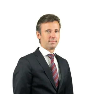 N. Cem Özcan biyografi fotoğrafı