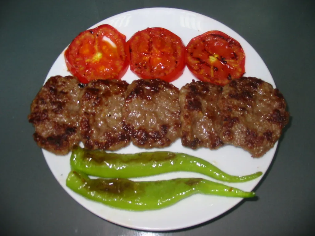 Akçaabat Köftesi tarifi