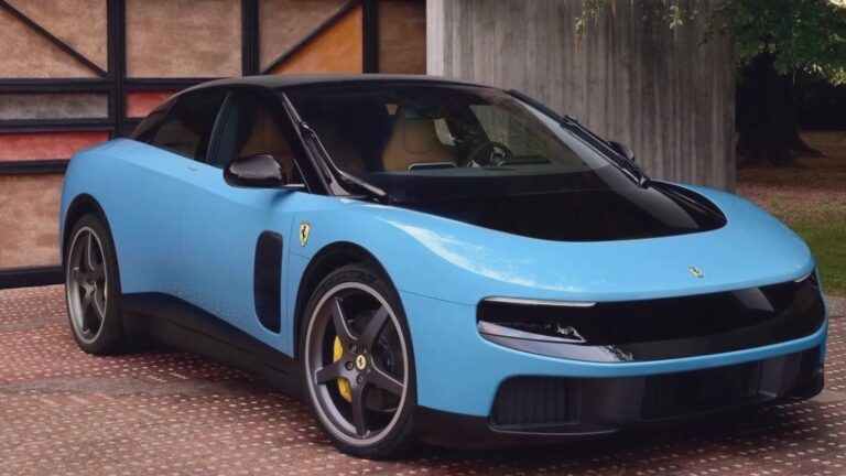 Ferrari Luce’nin ilk üretim örneği açık artırmada 40 milyon dolara satıldı