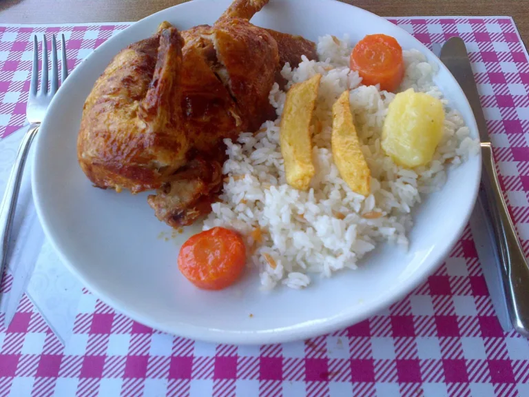 Fırında Sebzeli Tavuk tarifi