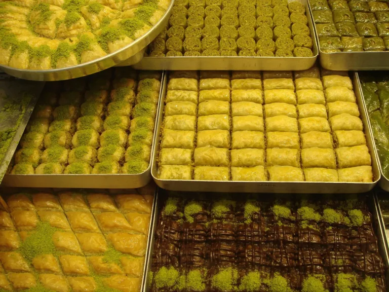 Fıstıklı Sarma tarifi