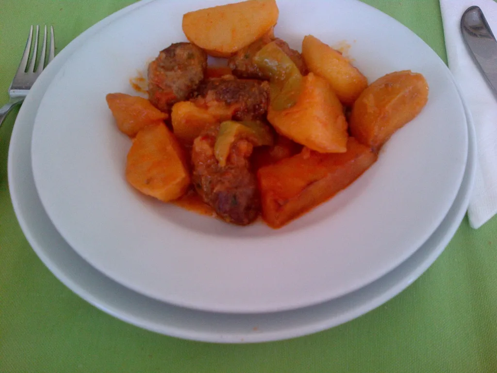 İzmir Köfte tarifi