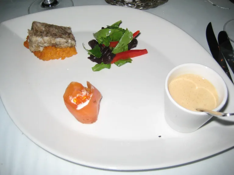Kinoa Salatası tarifi