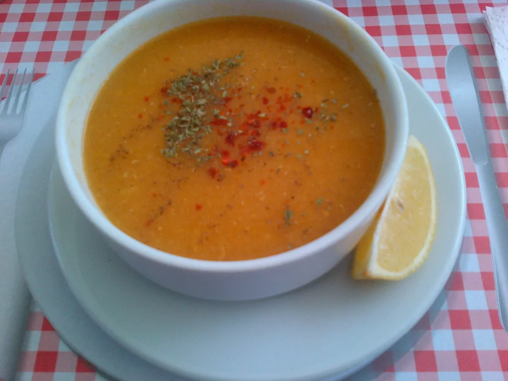 Kırmızı Mercimek Çorbası tarifi